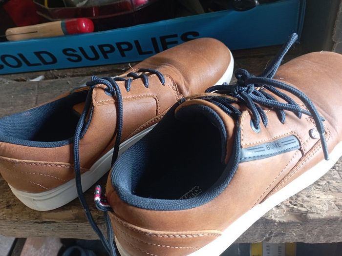 Kids shoes