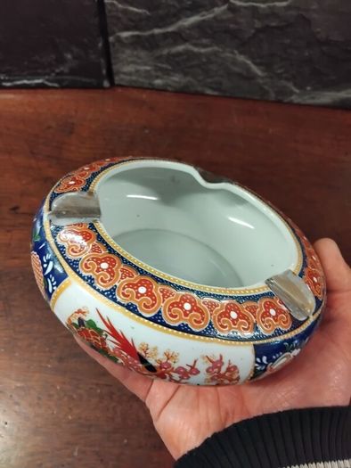 imari ceramic ashtray