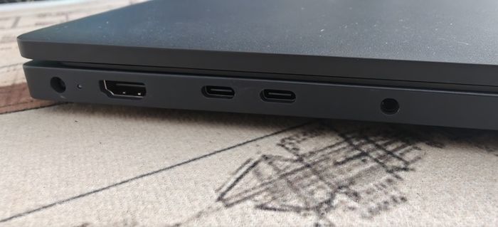 Dell PC 14250 ultra 5. 16gb 256 SSD new dell model next after 5450.