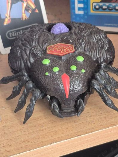 Mighty Max Arachnoid Playset + shrunken head