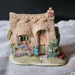 Vintage Lilliput Lane Cottage "Sweet William"