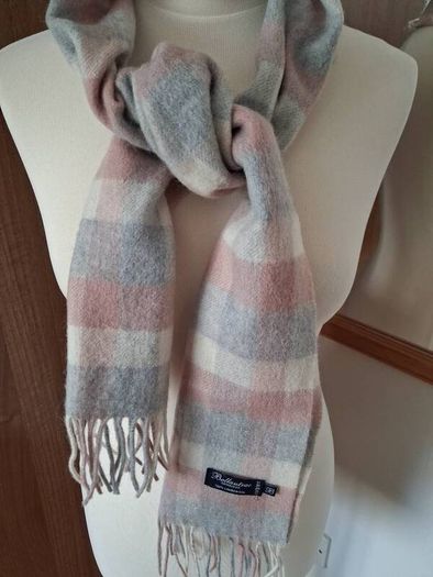 Beautiful Soft Scottish Lambswool Scarf
