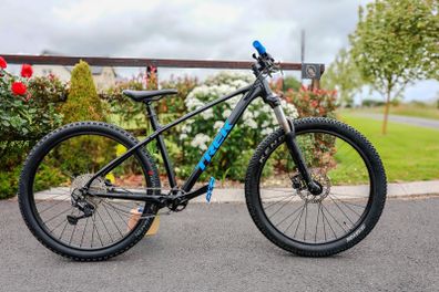 Trek rosco 6 mountain bike