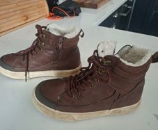 Kids boots