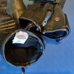 Motorcycle gloves