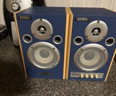 Edirol MA15D Digital Micro Monitors (30 Watts, 1x4 in.)
