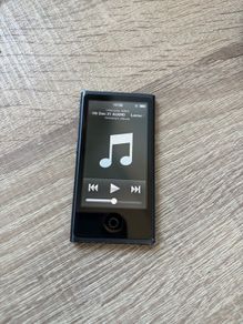 IPod nano 7th gen 16gb