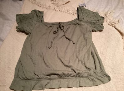 Ladies Tops Size 12/M