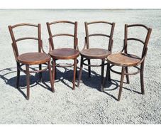 Bentwood Chairs Set of Four KAS1310