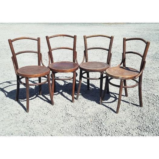 Bentwood Chairs Set of Four KAS1310