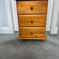 Bedside locker - pine