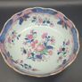 Chinese 18th / 19th Century Famille Rose Export Bowl Image 3