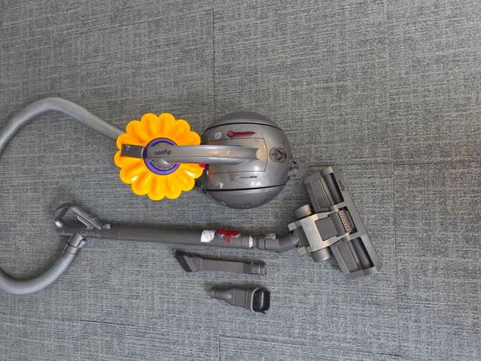 Dyson bagless hoover