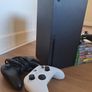 Xbox Series X Bundle - 8 Games + 3 Controllers Image 2