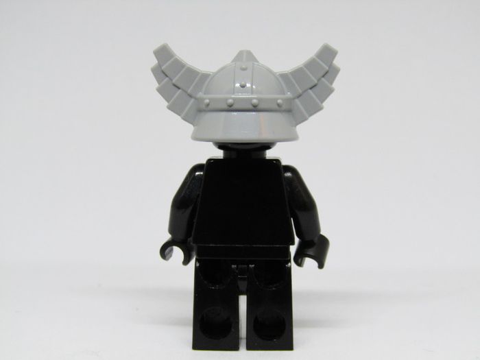 LEGO Castle Knights Dwarf Miner Minifigure Helmet Prototype Flat Gray Unreleased Colour Very Rare And Hard To Find Set 61848