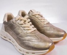 susst gold runners