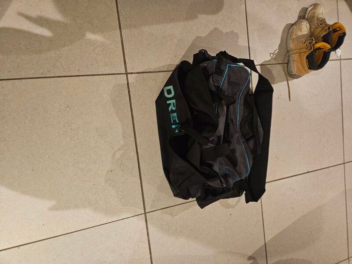 drennan fishing holdall