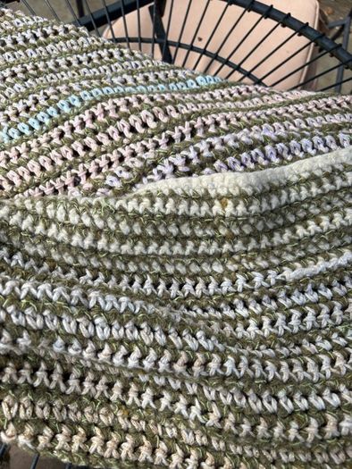 Gorgeous Hand Crochet Throw with large Pocket ( never used)