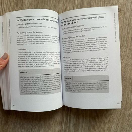 Book The Interview Q and A by James Innes