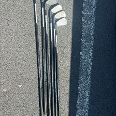 taylor made r7 cgb max irons