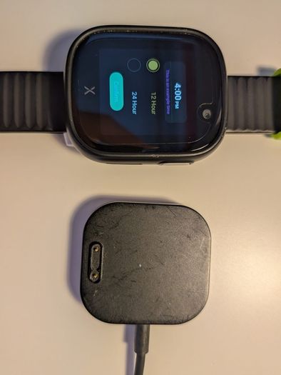Xplora x6 kids smartwatch & charger