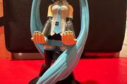 Cable Guys - Hatsune Miku Gaming Accessories Holder &amp; Phone Stand