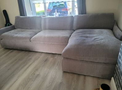 Suite furniture