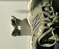 New Balance 9060 Size UK 7 EU40.5