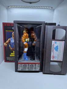 wwe ultimate edition no hold barred Hulk Hogan & Zeus ultimate edition action figures