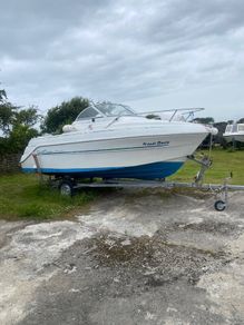 Boat 17ft sports fisher