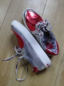 Love Moschino metallic sneakers