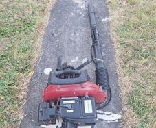 leaf blower