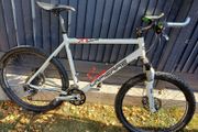 Lapierre Tecnic 700 56cm 21 speed mountain bike