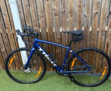 Trek Domane AI 2 52 BI