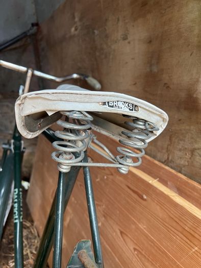 Vintage Raleigh All Steel Superbe Men's Bicycle 23 Inch Frame