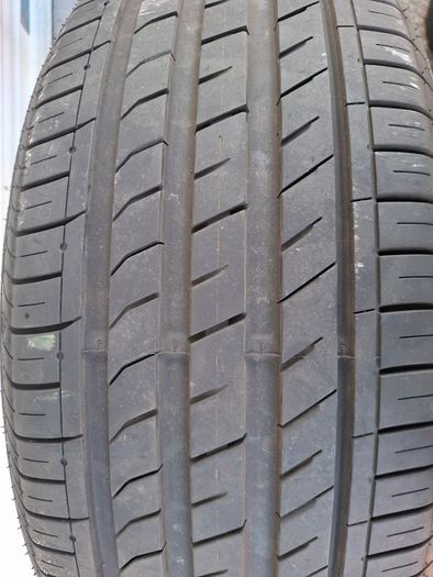 NEXEN Nfera SU1 235x55x17 103w Tyres - Like New