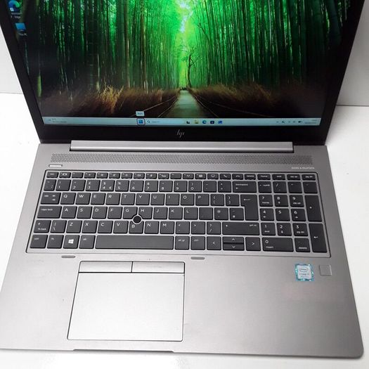 HP ZBook 15u G5 | Intel Core i7-8550U | 16GB RAM Laptop