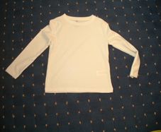 white t shirt