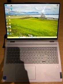 Lenovo IdeaPad Flex5 16in i7 13th Gen 16GB 512GB Touchscreen  Like New
