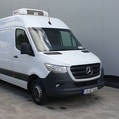 Mercedes-Benz Sprinter 2023 twin wheel.