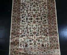 Hand-Knotted Fine Pakistani Wool & Silk Rug (127cm x 79cm)  - Soft Pastel Tones