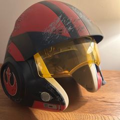 Pair of Disney Parks Exclusive Luke Skywalker X Wing Helmets. Mint Condition.
