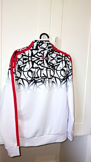 11 Degrees Zip Up Top