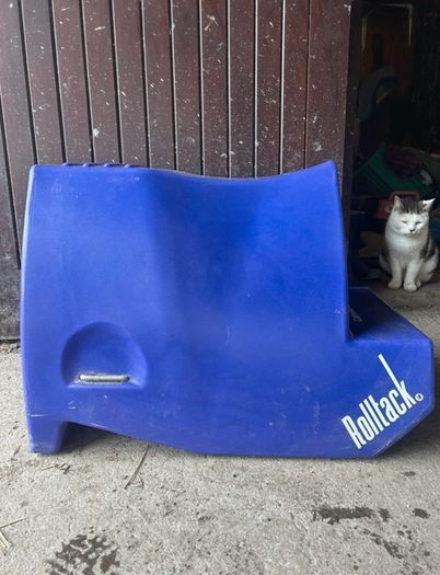 Rolltack tack and grooming kit trolley