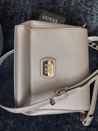 Guess  Shoulder Bag / Handbag