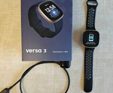 Fitbit Versa 3
