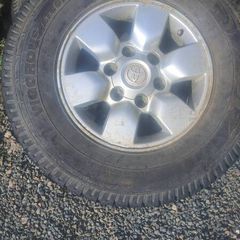 hilux wheels
