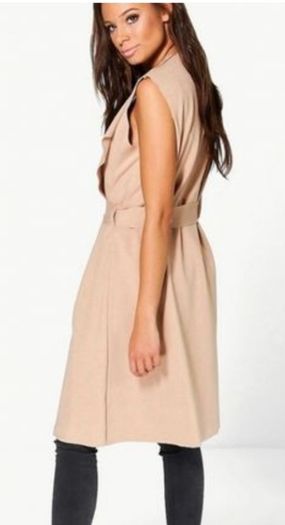 Sleeveless Jacket with Tie Belt