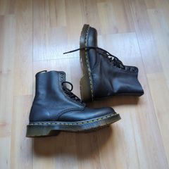 Dr Martens 1460 Pascal Boots