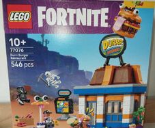 LEGO Fortnite Durrr Burger Restaurant 77076